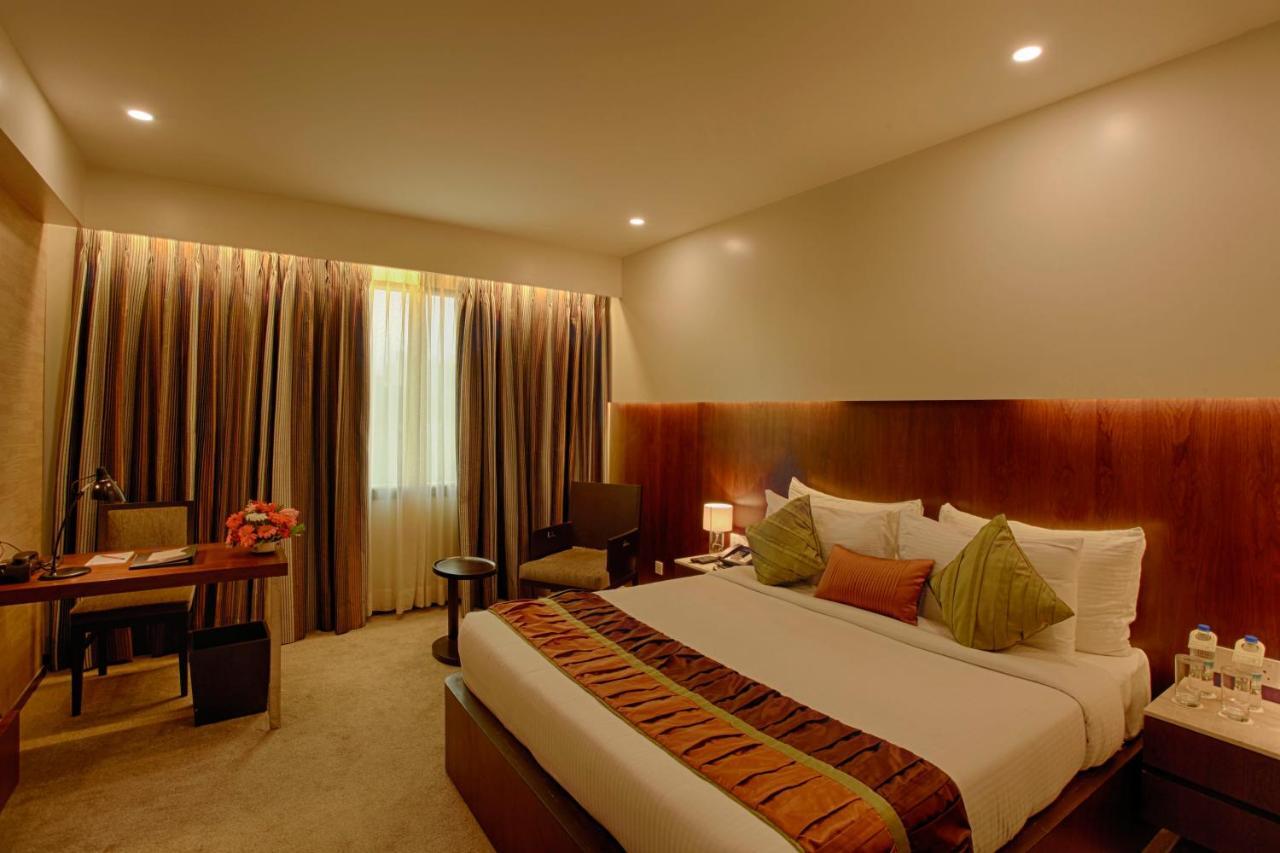 Hotel Levana, Hazratganj Lucknow Room photo